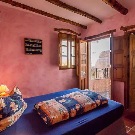 Casitas La Cueva * Guajar-Faraguit
